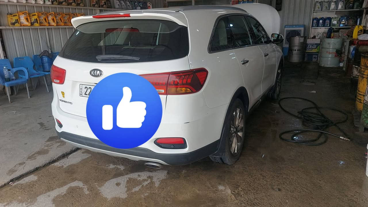 مديل ٢٠١٨خليجي صبغ ربع بنيد جهت يمنه فقط وباقي سيارة مكفول مكينه
مكفوله من فتح كشنات كهرباء جلد جنطه كهرباء ترحيب 
شكل ٢٠ اليت زنون دبل ماشيه ١٤٥الف فقط بيع سعر تصل 
***********سعر ٢٣٥$وبيها مجال
