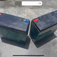 عندي بطاريات عدد 4 استخدامهن قليل رقمي 07810634295