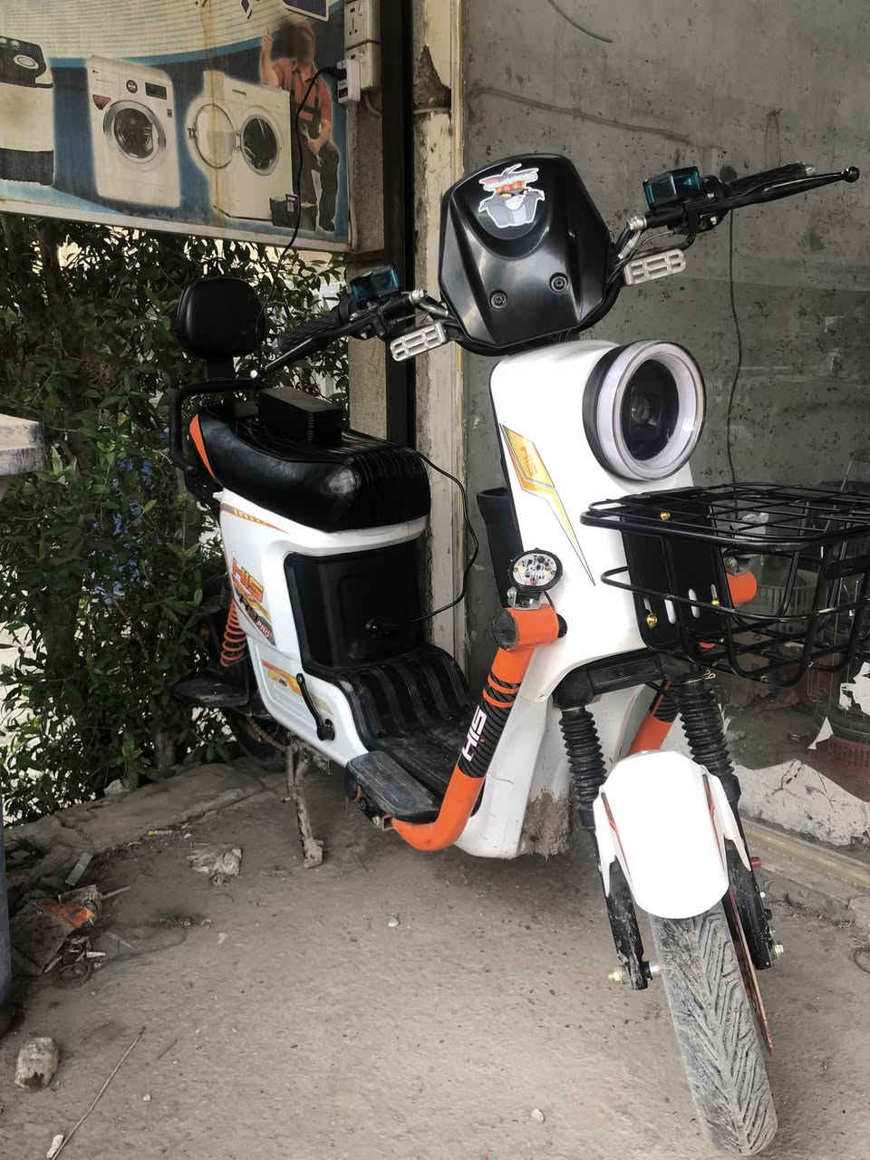 دراجهr9 برو شركه HIS
الدراجه خير من الله 
بطاريات كبار HlS
مكاني بغداد الدوره 
سعر خاص 
صارلي شهر من شتريته 
كارتون الدراجه
***********
