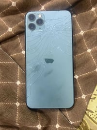 ايفون ١١ برو ماكس ذاكره ٦٤ مبدل شاشه ٣ خيارات و بطاريه فيس ايدي واكف ا...
