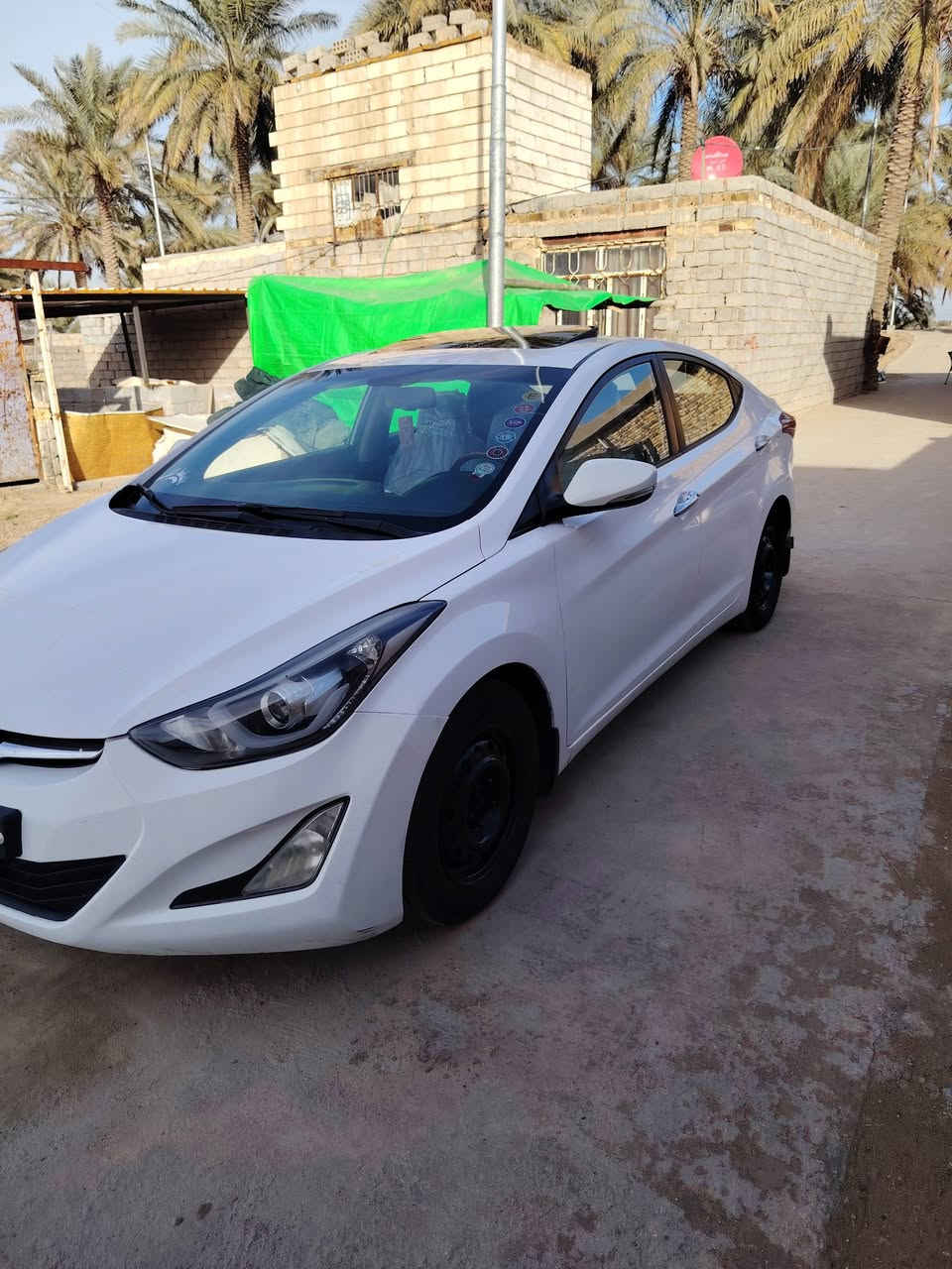 سلام عليكم النترا للبيع مديل 2016 سياره كفاله عامه عدا الدعاميات فول مواصفات مكينه ١٨٠٠ مكفوله تبريد ثلج سياره ماشيه ٢٢٠ حقيقي السعر ١٣٤ وبيها مجال للاستفسار *********** مكان السياره كوفه
