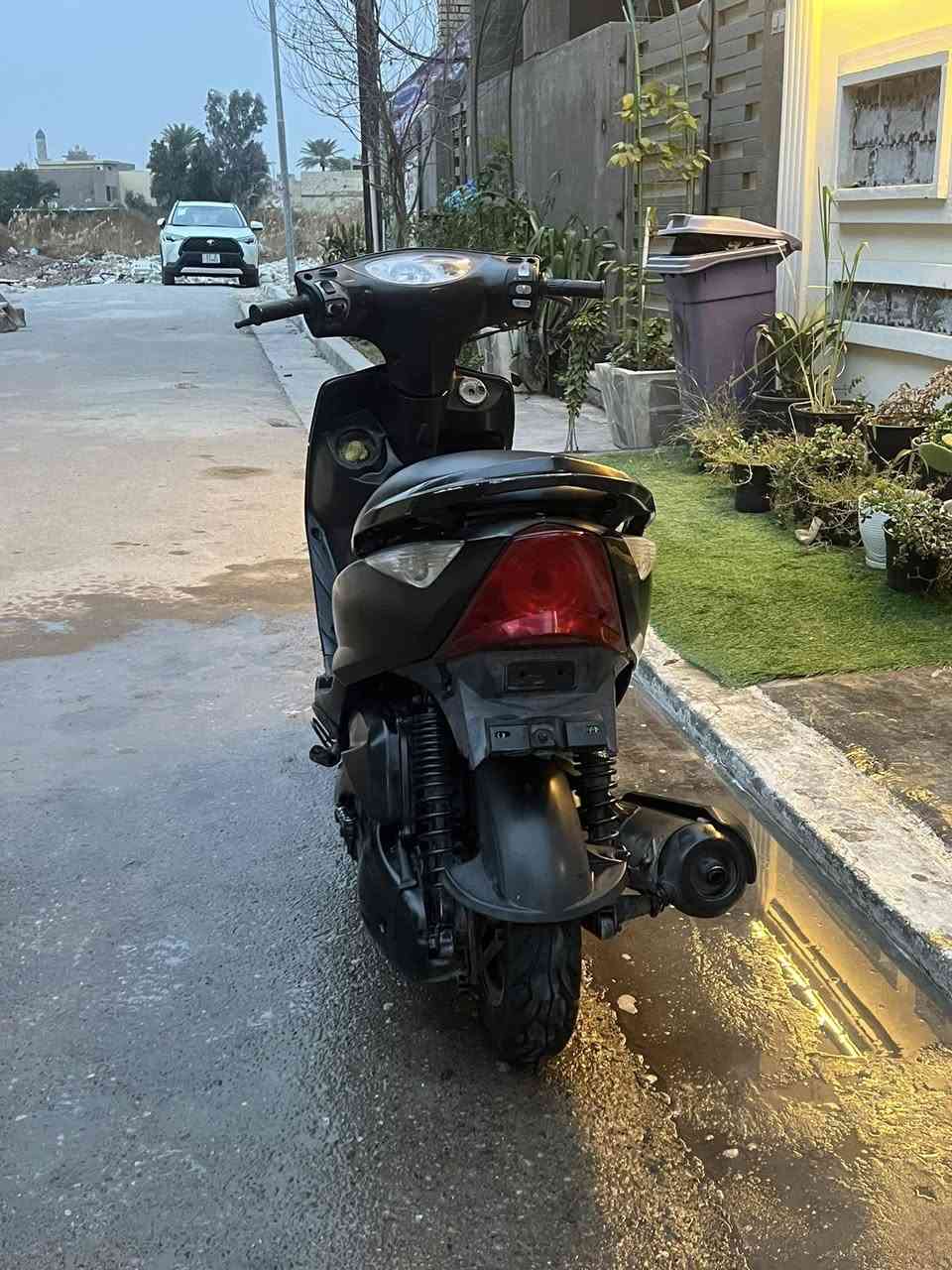 سلام عليكم دراجه ثعلب لون اسود دراجه نضيفه كفرات بلديه بس لخلفيات لونهن اسود طافي دراجه اي نواقص مابيه لايت زنون كهربائيات كله شغاله  
ناقصه شغله واحد بس قبق بانزين 
السعر 600 وبيه مجال 
الرقم ***********
العنوان بغداد الدوره
