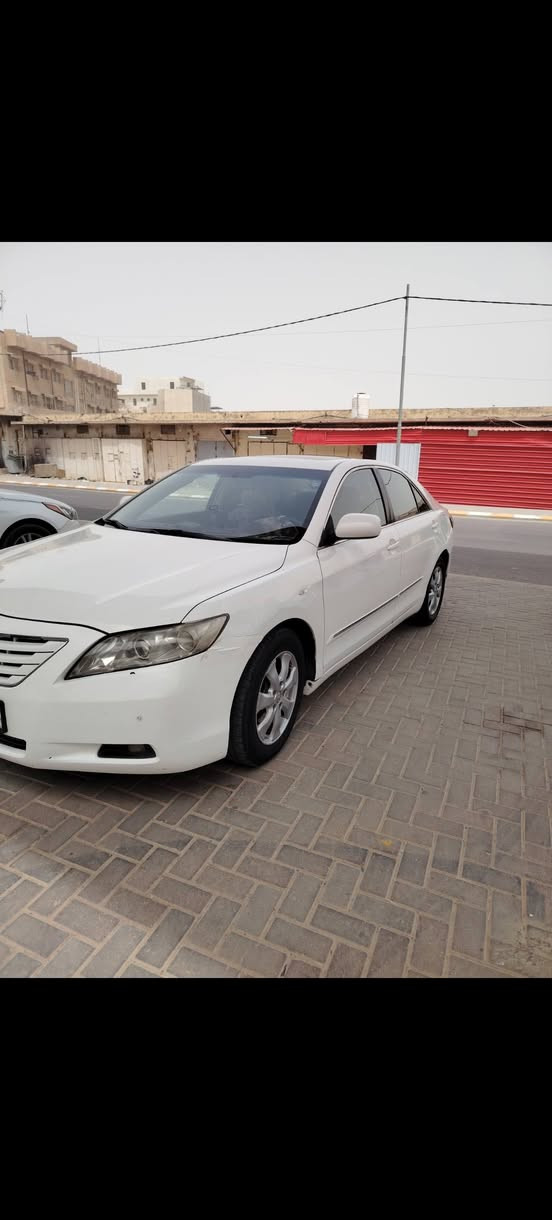 السلام عليكم.. 
للبيع فقط.... ⭕
كامري للبيع 2008 خليجي 
محرك 2400 شرط لا تنقيط ولا تبخير وكير كذالك شرط.. 
.. السياره بدون ضررر فقط تعديل بارد بدون صبغ 
المواصفات.. 
تحكم ستيرن✅
شاشه حجم كبير✅
مثبت سرعه✅
حساس امامي خلفي✅
برده كهربائيه ✅
فتحت سقف ✅
السيارة بسمي شرط التحويل ولغرامات تحويل ثاني مكان السياره صلاح الدين _تكريت 
السياه شوف العين يبري الذمه الشراي يتصل بيك خير وتدلل 
رقم الهاتف ***********
