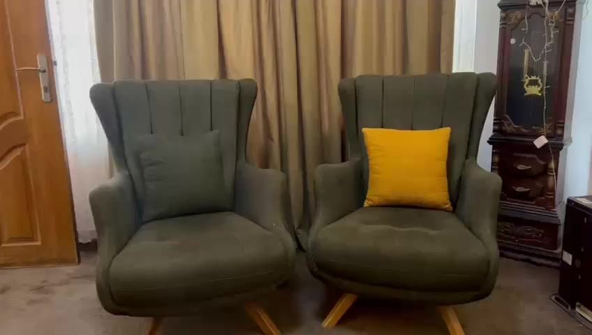 السلام عليكم ورحمه الله وبركاته 
من رخصه الادمن عندي تخم عشر مقاعد للبيع نظيف جدا للاستفسار الاتصال بالرقم ***********العنوان الدوره شارع ابو طياره
