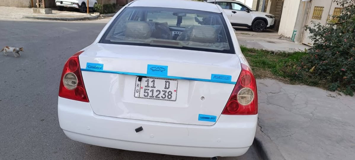 شيري A5 موديل 10
رقم بغداد بسمي 
هزه جديده صار كم يوم 
سنويه ل28
ماشيه 157حقيقي 
مكينه وكير بلادي خير من الله 
تبريد تدفئه شغالات 
كهربائيات كلها شغاله 
سنتر لوك 
صدر امامي خلفي جديد طسه ناعمه 
بيها قطعتين صبغ جاملغ الايمن وباب 

السعر 50 وبيها مجال 

***********
