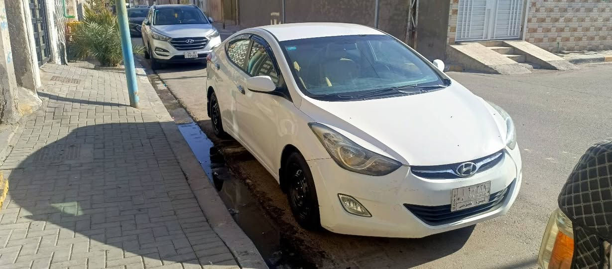 سلام عليكم النترا للبيع مديل 12مكينه 1600بيه مكانات صبغ شرط التحويل العنوان بصره حي المهندسين  السعر 92وبيها مجال للاستفسار الاتصال ***********
