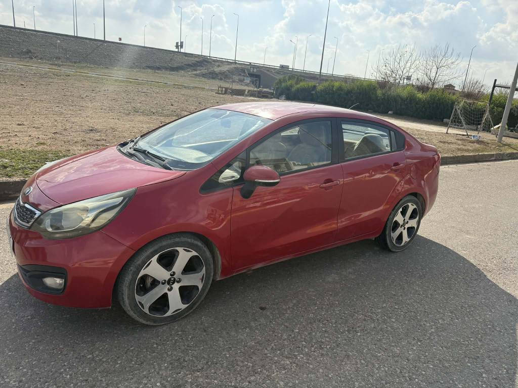 كيا ريو 2013
قطعه 1 صبغ باب صندوق خلفي دون دواخل
مرايا كهربا
محرك وكير بشرط
تحكم ستيرن
شاشه وكاميرا خلفيه
سنويه 2027
*********** رقم تواصل بيها مجال أربيل, العراق
