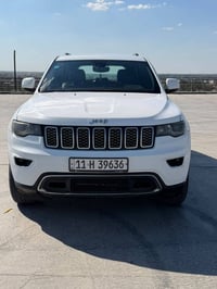 جراند شيروكي • دفع رباعي • للبيع