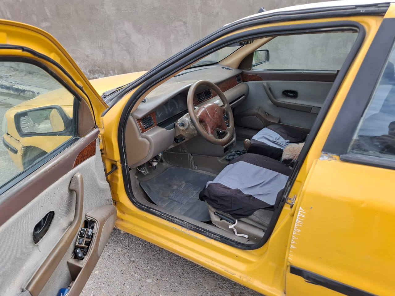 السلام عليكم سياره للبيع رعيه موجود بس ما وصله  مكان البصره الكرنه الشرش اسعر 10 كير ومكينه حلوت مال عيشه ***********
