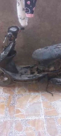 دراجه عصفوريه لبيع يوماها جانت متروكه وجفتها شغاله مكينه نكره وحده كفر...