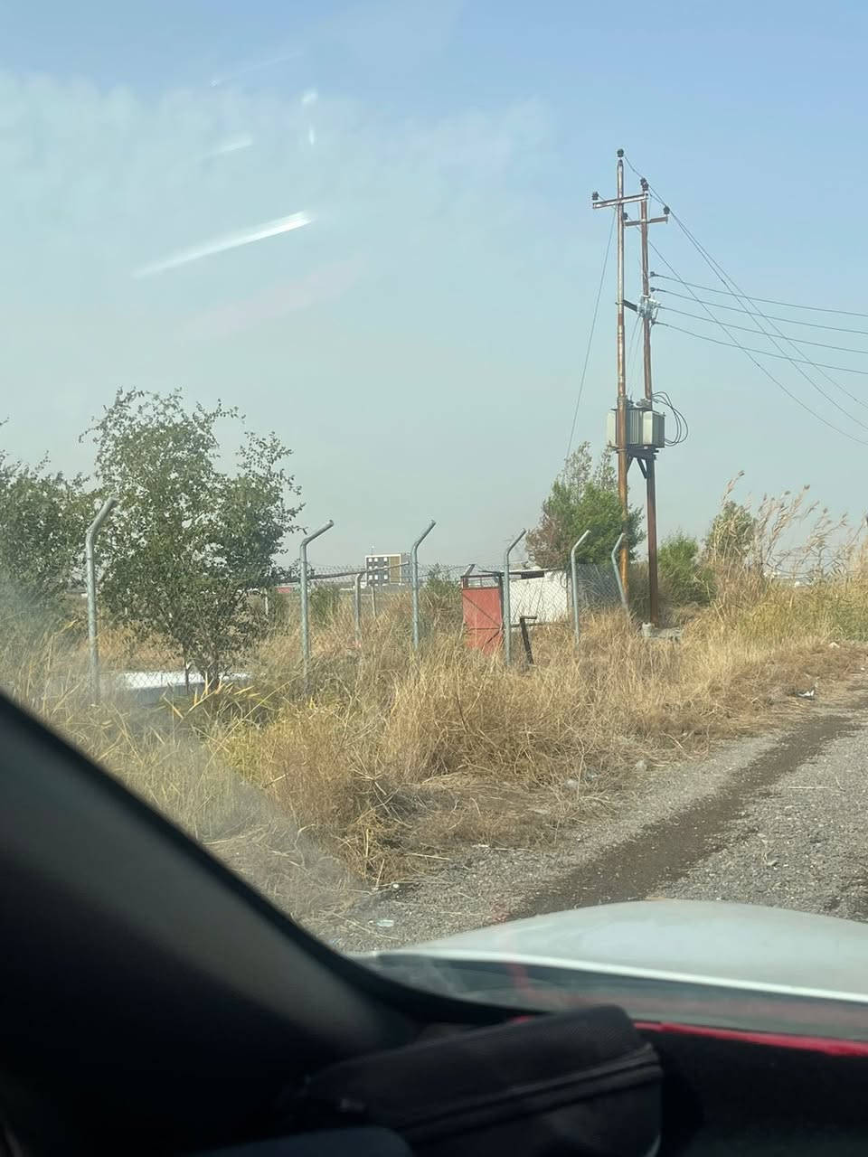 السلام عليكم✋للبيع ارض زراعية نشطة جدا  سند 25 طابو زراعي موقعها اليوسفية قرية البوعامر☝️قرب السريع الدولي👏تبعد عن بغداد 10دقايق مساحتها ٢ دونم الارض مستصلحة ماءالسقي وماء اسالة وكهرباء وتبليط قرب شارع العام الرئيسي الدولي  واجهة ٥٧ نزال 92 حدودها طبيعية🌴


**إذا كنت صاحب هذا الإعلان وتريد حذفه لأي سبب، رجاءا أرسل رسالة إلى الدعم الفني**