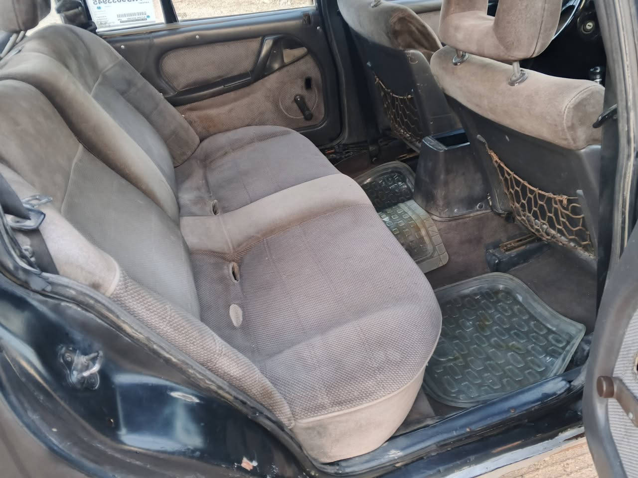 السلام عليكم
اوبل للبيع رقم انبار موديل 90 

محرك 2000كير عادي محرك بي رشح بصيط 

سياره جاهزه كهربائيات كلها شغاله سياره بلاديه 

فتحت سقف تخم تاير صدر جديدمبدل نقصها بس شيال مال كاردن للاستفسار الاتصال ‏‪***********‬‏
