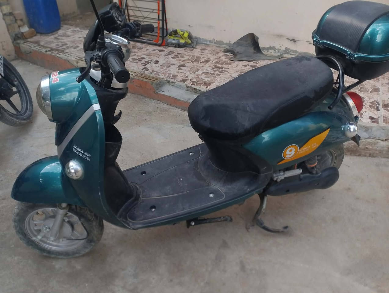 السلام عليكم
اليوم جبتلكم دراجه أخو البلاش حار ومكسب ورخيص وماعتقد اكو هيج نضافه وبهذا السعر اريدك ترتاح شحن يعني بس تشحنها وشغل واطلع لابانزين ولا تعال دك رقم ولا شيء ولادوخت الرأس شحن شحن الدراجه نضيفه كلش أخو الجديد بطاريات جدد يعني انساهاوبيش 550وبيها مجال اتصل وتدلل***********
