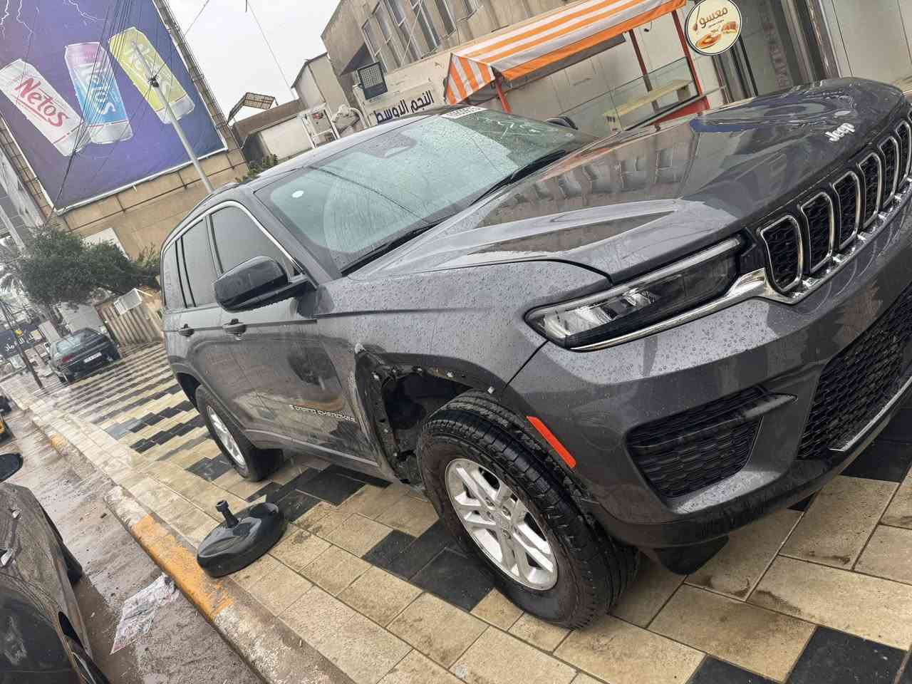 جيب لاريد 2025 دخول حديد
حره بسمي داخله 
السياره بيه شفتات ستيرن ورادارات جميع الجهات بدون ايرباك ضرر موضع امامكم
***********
***********
