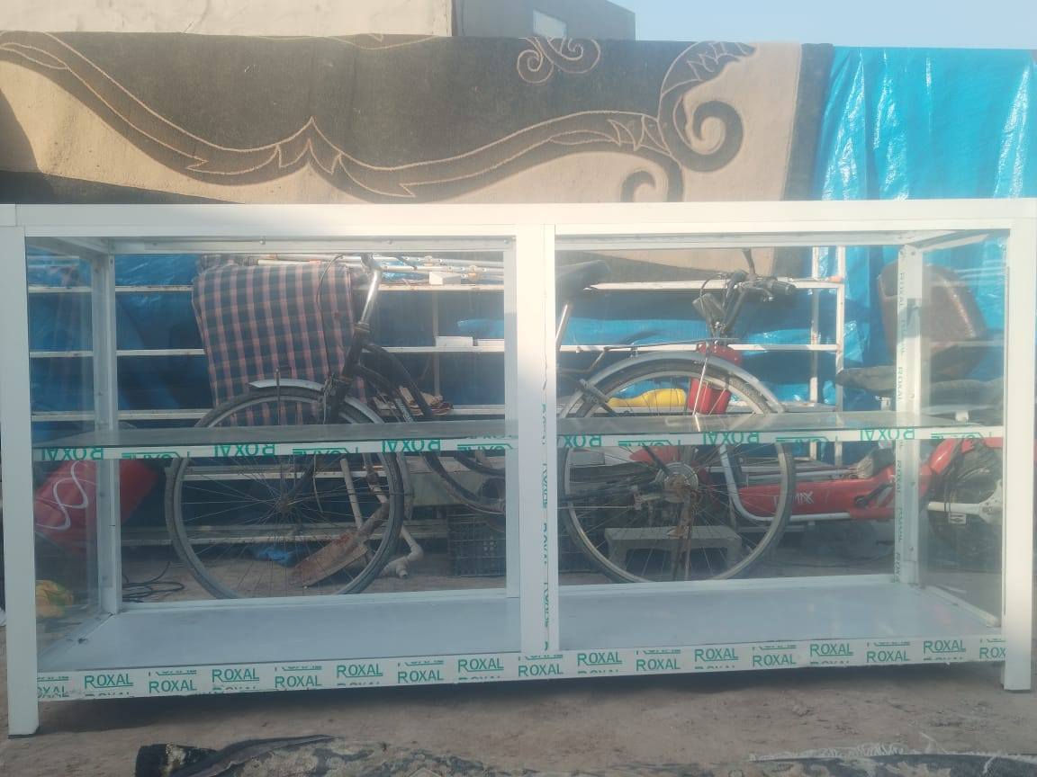 السلام عليكم
ميز مال سوبر ماركت جديد ما مستخدم السعر 100
رقم الهاتف ***********
