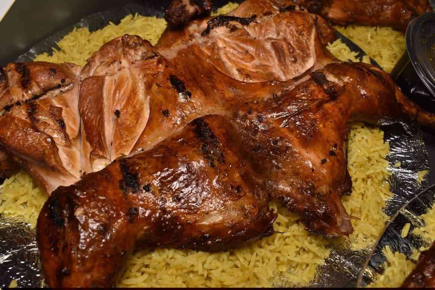 متوفر اليوم على عشه
تمن مع اجنحه شوي ماعون ب 8000
دجاج شوي 10
مندي دجاج مع تمن 15 

#لحجز راسلوني خاص الحجز ينقفل 6ونص العصر


**إذا كنت صاحب هذا الإعلان وتريد حذفه لأي سبب، رجاءا أرسل رسالة إلى الدعم الفني**