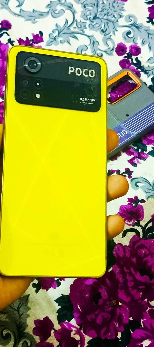 بوكو اكس4 برو 
جهاز نضيف
دبل شريحه
ذاكره256
رام8
سعره200


**إذا كنت صاحب هذا الإعلان وتريد حذفه لأي سبب، رجاءا أرسل رسالة إلى الدعم الفني**