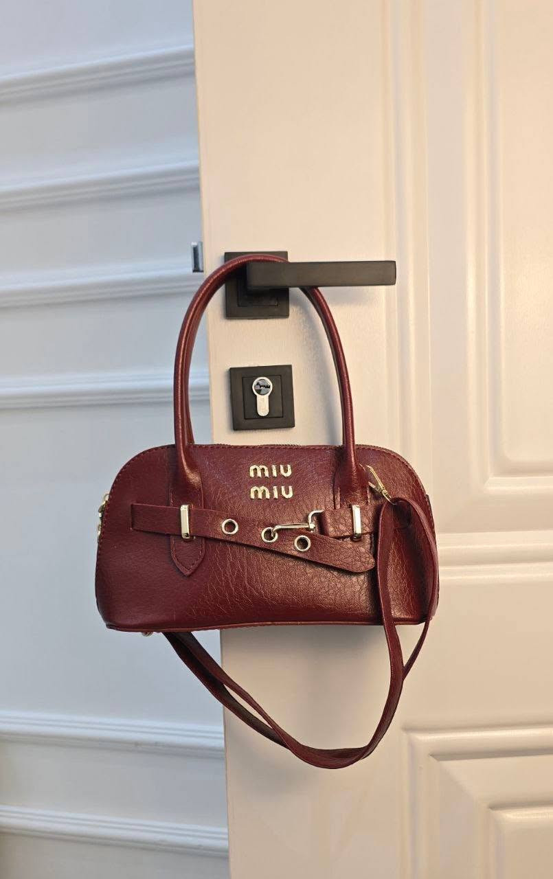 كوالتي 💯
العرض ↔️ 25
الاوتفاع ↕️ 15
   

https://t.me/lulubagsstyleرابط قناة
متوفر جمله


**إذا كنت صاحب هذا الإعلان وتريد حذفه لأي سبب، رجاءا أرسل رسالة إلى الدعم الفني**