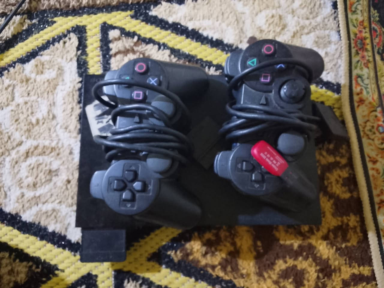 بلاي 2 للبيع نظيف شغال فلاش تو اشتريتها ب 10,000)) الرقم ***********)) السعر 30)) البقان البصره
