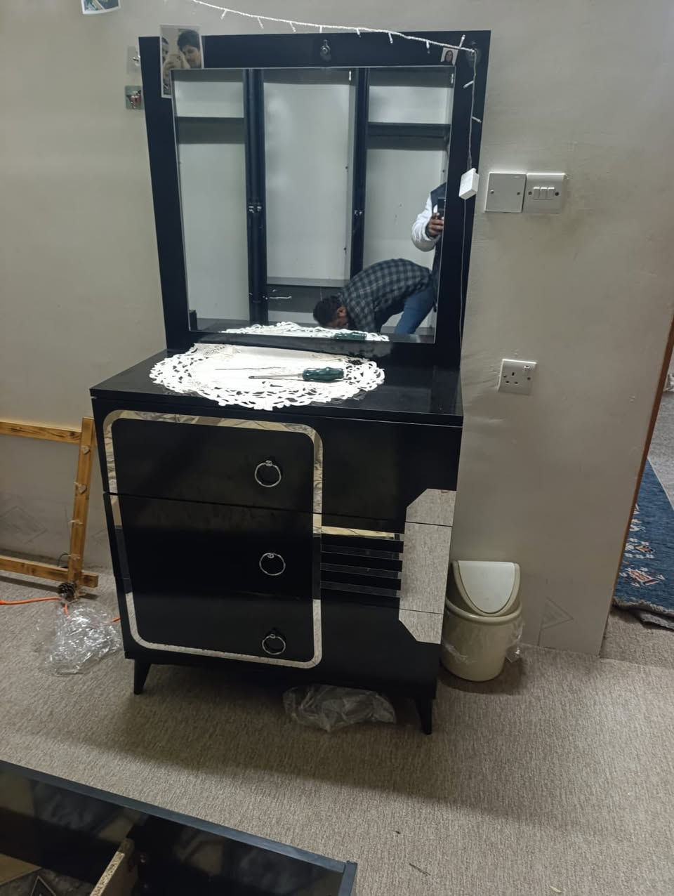 غرفه نوم تركي مستعمله خمس قطع نظافه ممتازه
وااتساب ***********
