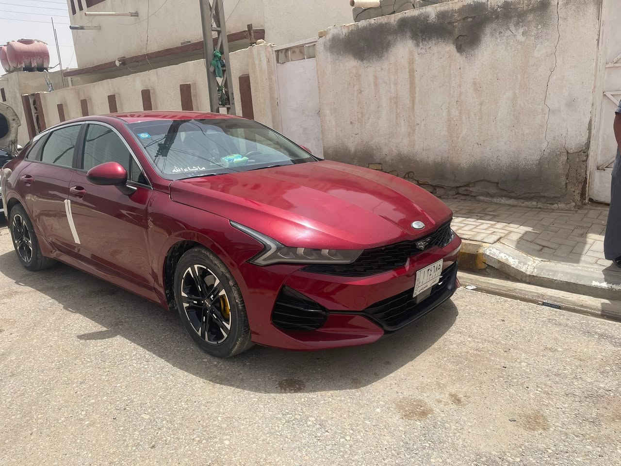كي فايف 21 محرك. 1600 تيربو. مكفوله كير مكينه. تبريد. 
ضربه الوارد بنيد تبديل وضربه بلهلال. الخلفي. فقط فول عدا الفتحه. 
130 وبيهة مجال 
***********
