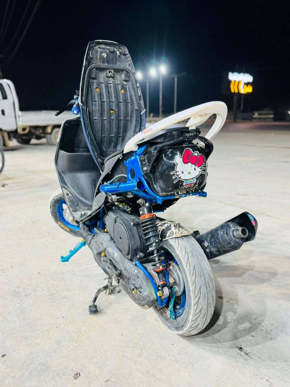 السلام عليكم ماكس عدله 2007 تعمير جديد مكينه بوليس 55 اوراق اصولي 5 اوراق وصل كمرك مدفوع نكرة سلف جاهزة الدراجه مكاني بغداد مجمع بسمايه سعرها عل خاص
الدراجه اصولي راسلني خاص او واتساب ***********
