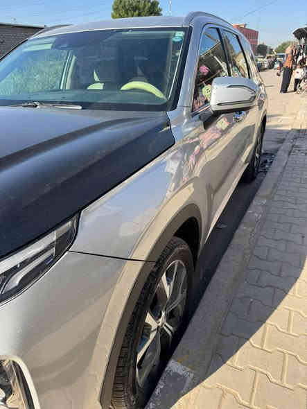 سياره بلسايد موديل 22 نضيفة استخدام شخصي 7 راكب حادث أمامكم ماشيه 45 ميل جديده رقم سليمانيه تحويل مباشرر

***********
270 ورقة عنوان بغداد البياع
