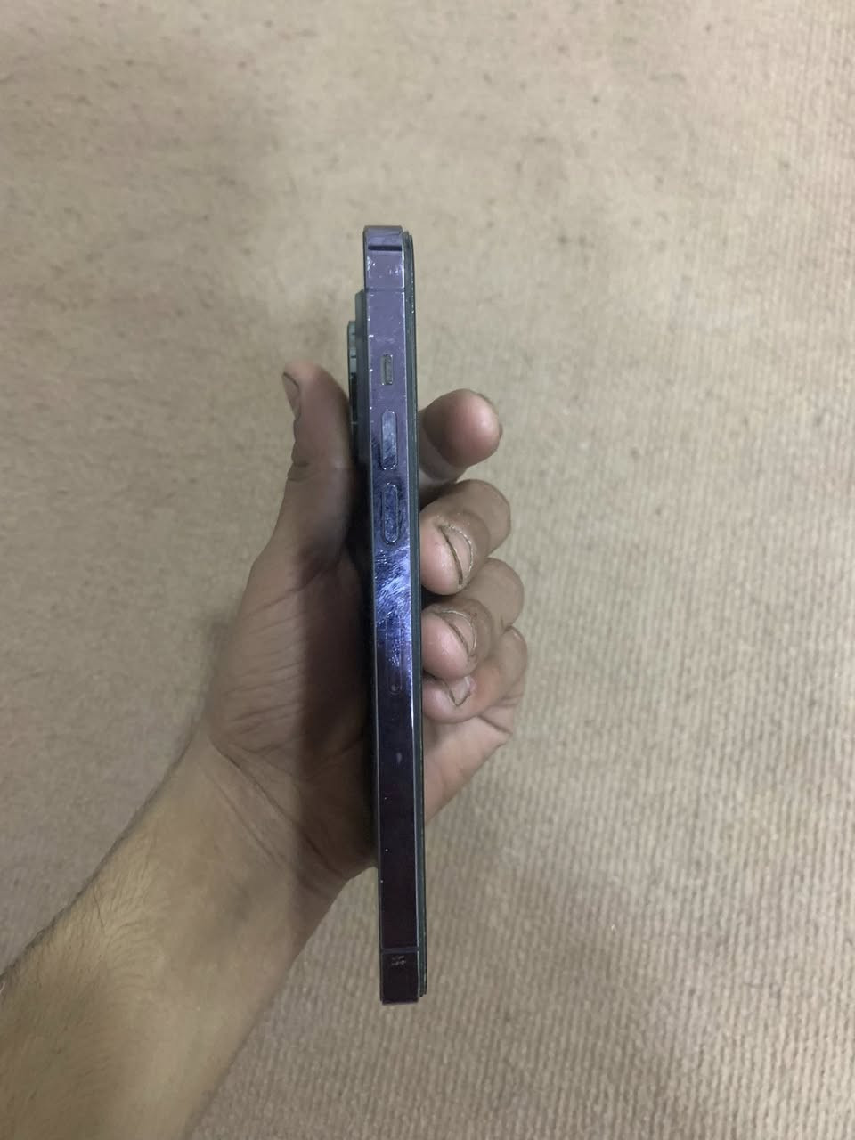 السلام عليكم من رخصه الادمن جهاز آيفون 14 برو ماكس مبدل شاشه فقط الجهاز نضيف امانه الله أريد أبيعه أو مراوس بل اكبر منه يعني 15 وفوك السعر 650 وبي مجال مكاني بغداد إلحريه دور نوال الضباط رقم ***********
