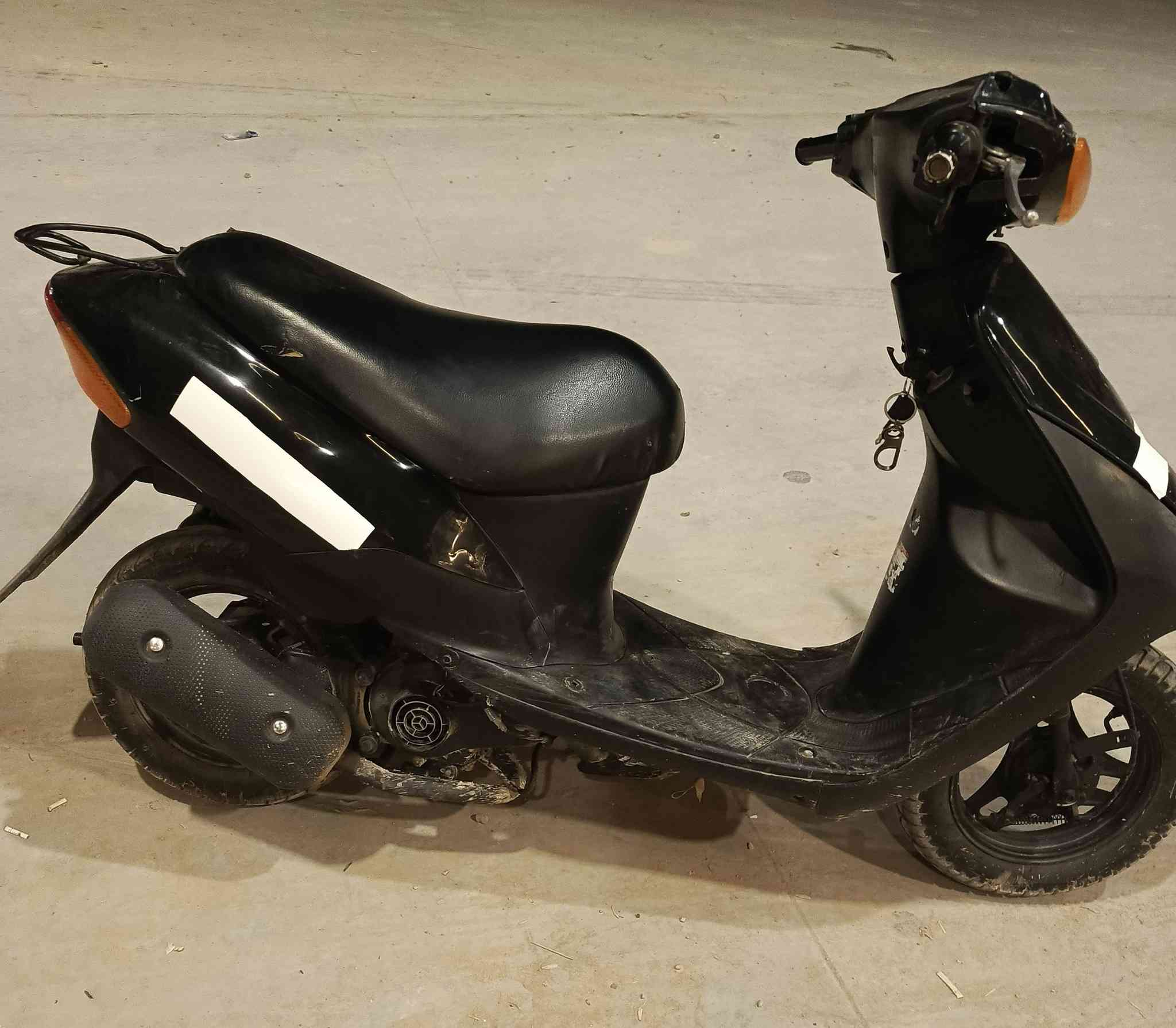 السلام عليكم دراجه للبيع نضيفه وحلوه مكينته ناعمه سع250وبيه مجال اتصل ‏‏‪***********‬‏
