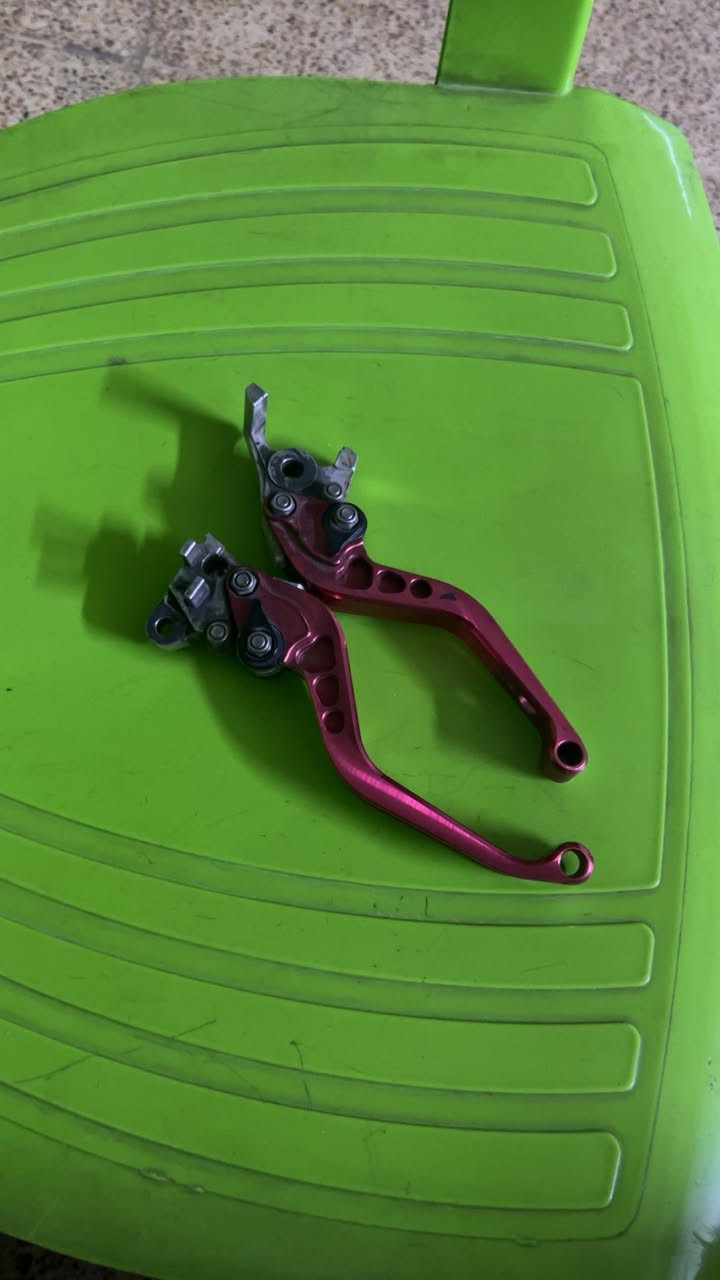 يدات بريك سكنس جبلي لون كرزي للبيع ***********
