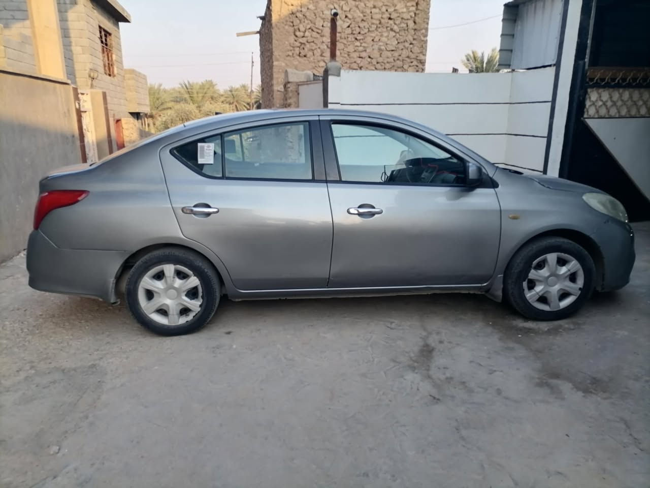 سلام عليكم للبيع نيسان فيرسا هندي موديل 12كير اوتو كير جديد محرك بي كازكيت رقم سنويه انكليزي جديد السعر 75وبيهه مجال اي استفسار***********
