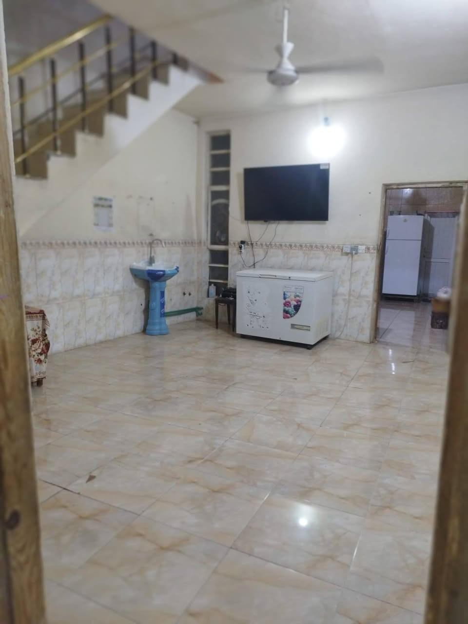 دار لبيع مساحه ١٥٠طابو زراعي سند ٢٥ يتكون البيت من طابقين طرمه وخطار وهول ومطبخ وصحيات وحمام وغرفه نوم 
الطابق الثاني يتكون من هول وغرفتين نوم  الموقع قريه شفته السعر٩٠
كل الخدمات متوفره 
للاستفسار الاتصال على الرقم ‏‪‏‪
‏‪***********‬‏
