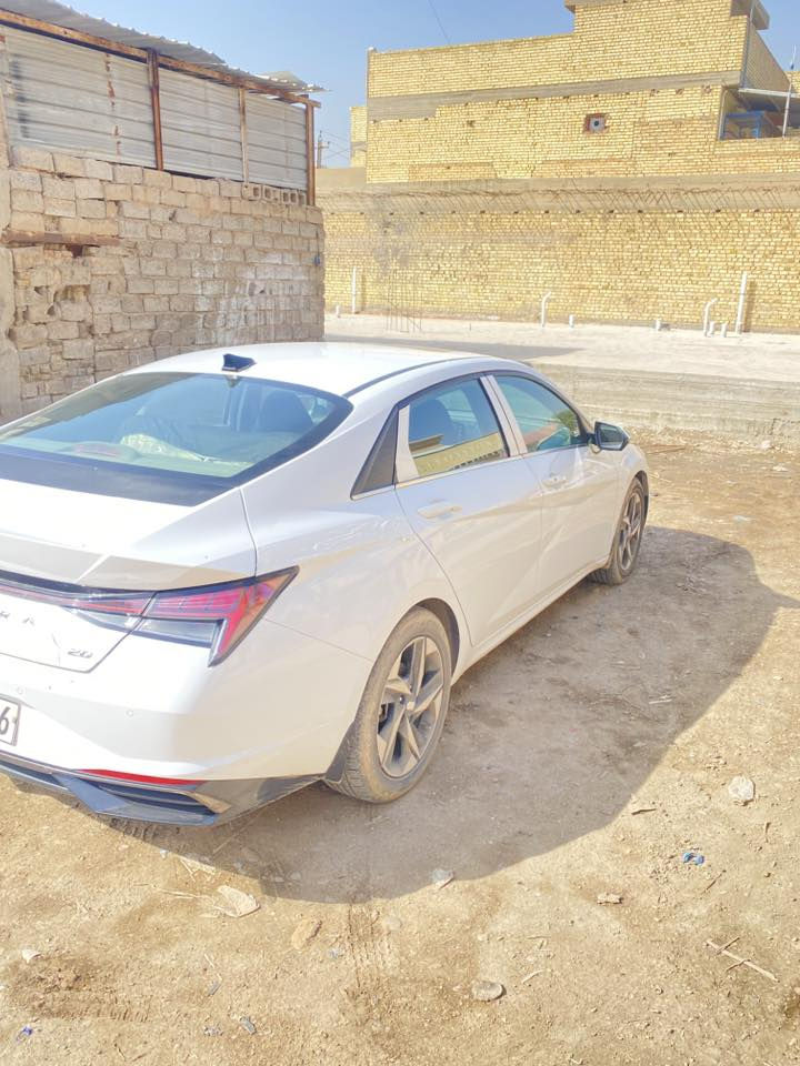 السلام عليكم النترا للبيع
موديل 2021 العنوان بغداد الشعلة

السياره خليجي مكفولة عدا طخه بضهر باب السائق وممبينه 

السيارة رقم اربيل 

السعر 157 وبيها مجال قليل

***********
