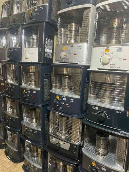 صوبات نفطية بالة اوربي النظافة 100% وكلشي وسعرة على الحجم والنظافة والنوعية
العنوان حديثة حقلانية قرب مكتبة البرهان للأستفسار الاتصال ع الرقم ***********
