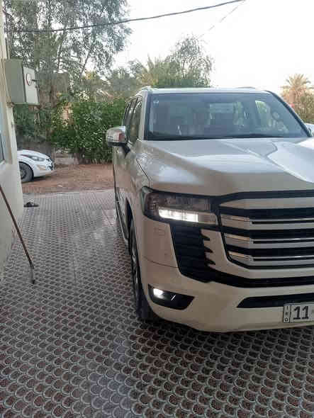 ملاحظه إني مكلف بلنشرالسلام عليكم للبيع لاندكروز موديل 2022ساز تطبيق ثلاث شاشات رقم بغداد بسمي مشروع وطني مكفول كفالة عامه من صبغ وبارد وتبديل وفتحح
جديدة معنى كلمة + سيارة مغلفه PPF
فول موصفات 1/1 
بصمه تشغيل 
5بصمات أبواب لمس 
تشغيل عن بعد 
فتحه سلايت
كشنات ثنين كهرباء 
كشنات جلد 
كشنات تدفئه تبريد 
زراكات 
مري شفط 
بردة خلفيه 
شاشات خلفيه 
مطفايه حريق 
جنطه شفط 
8ايرباك 
سبعه راكب 
ثلاث قطع تبريد 
محرك 6v/4000
حساس امامي 
حساس خلفي 
بصمات الشركه 2 
وباقي موصفات معروفه 
ماشيه41الف  حقيقي 
سعر (645)
الاستفسار اتصل على الرقم
***********
مكان بابل حله ملاحظه إني مكلف بلنشر
