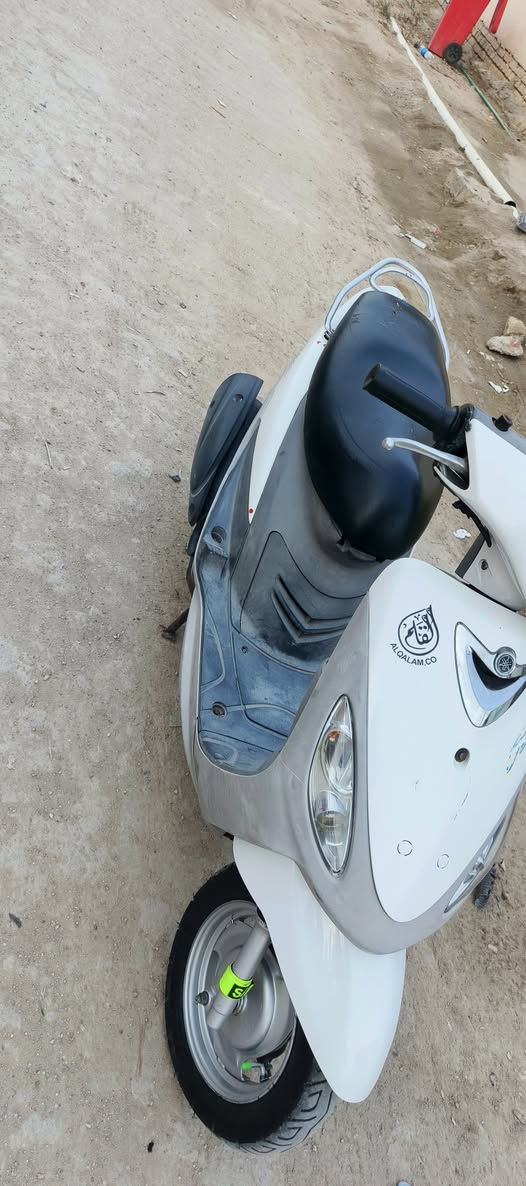 صوره لا شي تجي تشوف وتفحص بلاد 50سعر خاص رقمي هاذه بيه وتساب ***********
