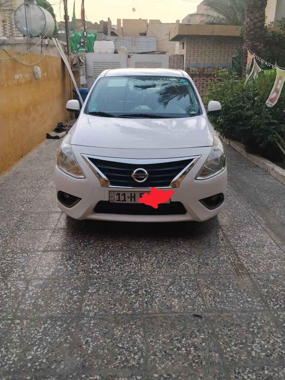 السلام عليكم نيسان صني 2019 للبيع هندي بليتة زركه باسمي المكان بغداد الكماليه اريدها 105 
***********
