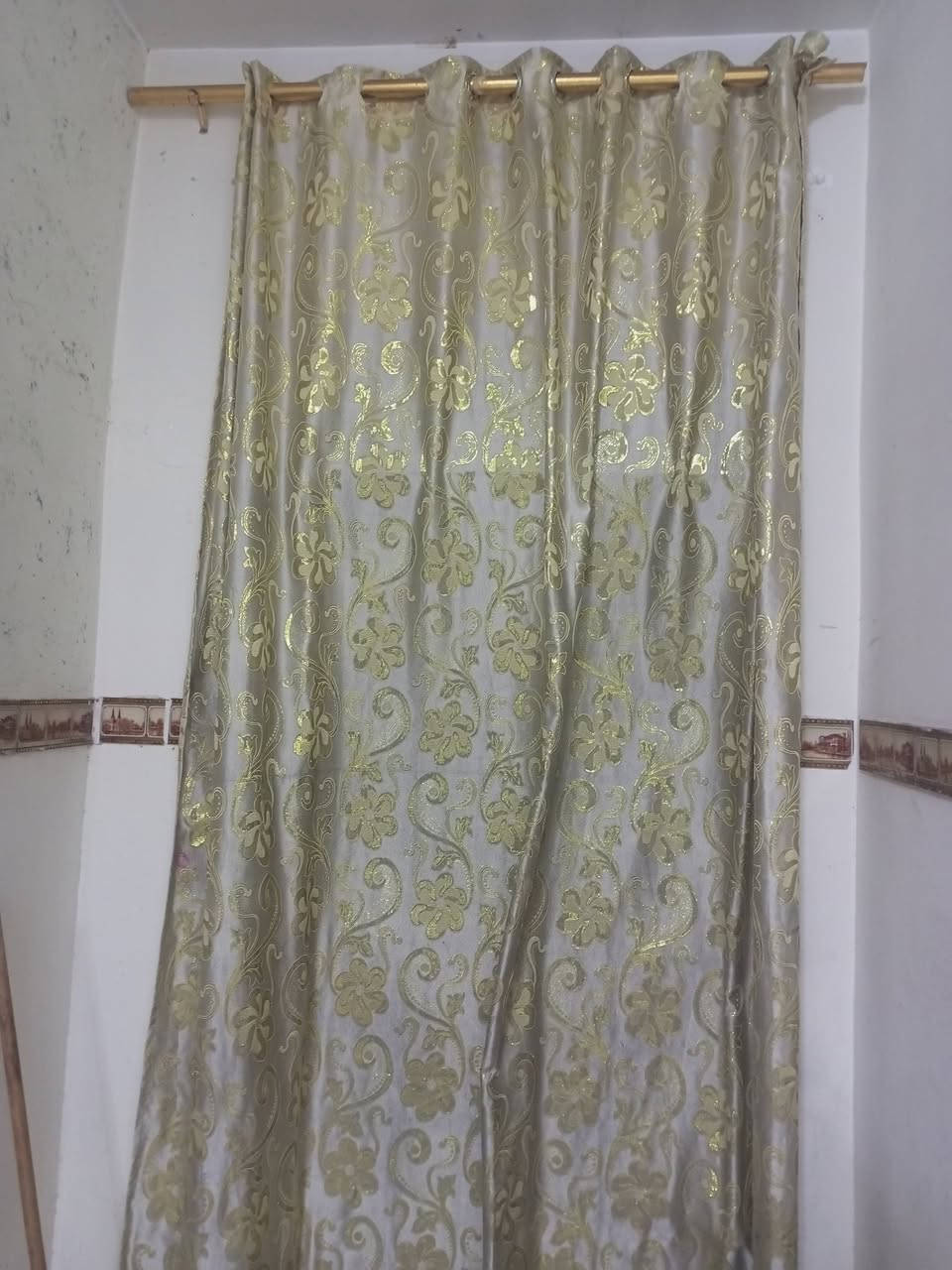 مرحبا عندي بردة للبيع قطعة وحدة السعر 10


**إذا كنت صاحب هذا الإعلان وتريد حذفه لأي سبب، رجاءا أرسل رسالة إلى الدعم الفني**