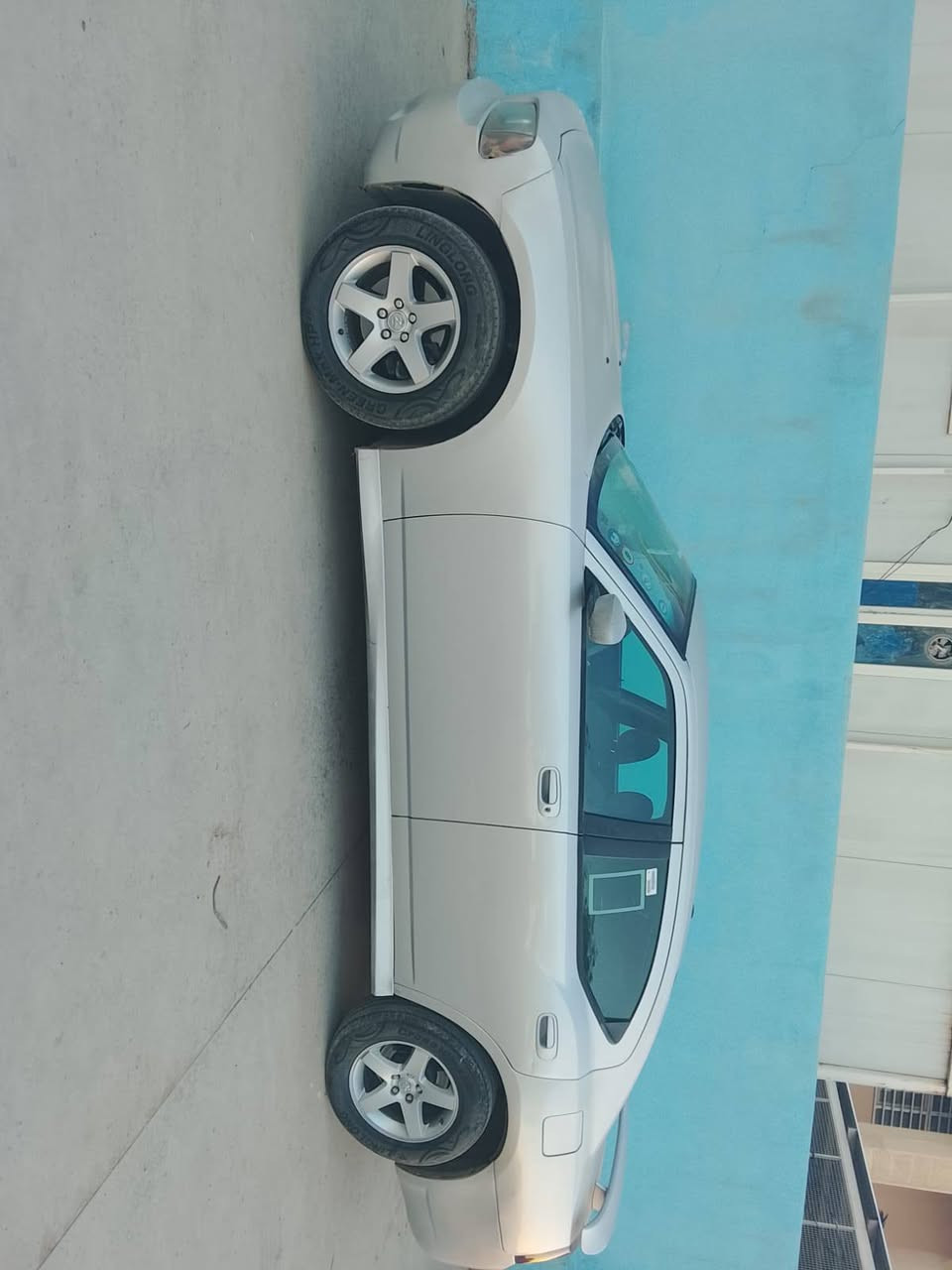 السلام عليكم للبيع او مراوس حسب القناعه دوج جارجر 2007 الضرر ثلاث قطع صبغ بدون دواخل  شرط السعر 95 وبيها مجال *********** الخاص مقلق اتصل وتدلل
