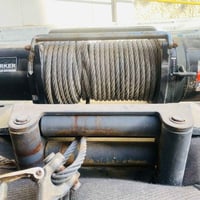 ونج كهربائي ١٢ فولت ياباني جديد غير مستخدم كامل بغداد ٠٧٧٣٦٥٥٧٣٢٣