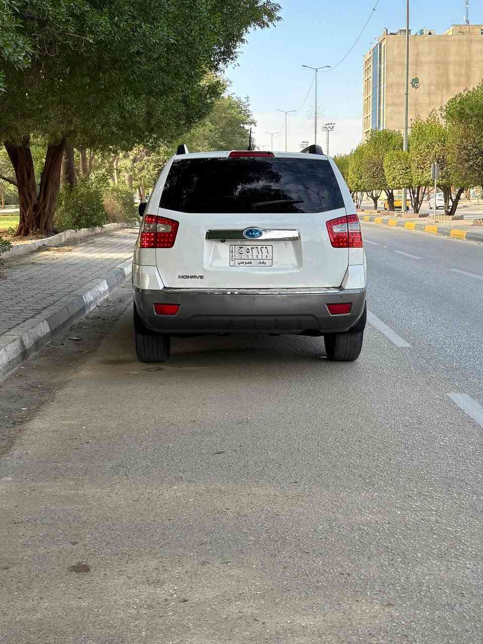 السلام عليكم سياره نوع كيه مهافي 2013خليجيه فول مواصفات 1/1سياره جاهزه مكينه سته سلندر 3800تبريد ثلاث قطع سياره سبعة راكب سياره جاهزه مكينه كير حداديه تخم تاير فول مواصفات سياره كفاله عامه سياره ماشيه 150حقيقي السعر/147بيه مجال العنوان/كربلاء رقم الهاتف/***********سياره بيع فقط
