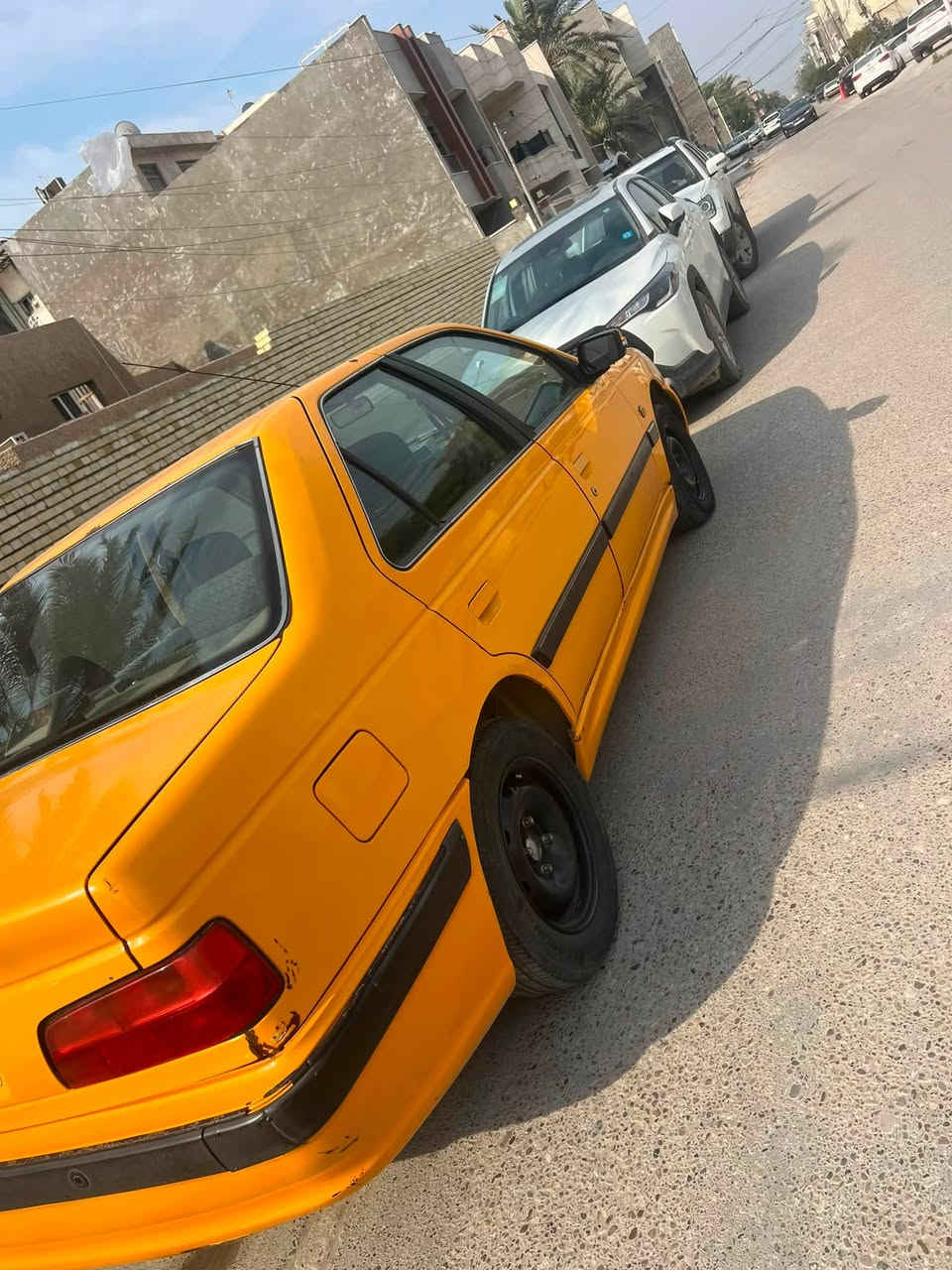 السلام عليكم
بيجو بارص موديل 2018 

رقم بغداد انكليزي 

بيها بنيد مبدل اثر طخه بسيطه بدون جاملغات 

منظومه غاز +بانزين 

تبريد شغال 

بيها تنقيص بسيط 

السعر ٥٤ وبيها مجال بسيط

المكان جزيرة بغداد السياحيه 

*********** واتساب ايضاً
