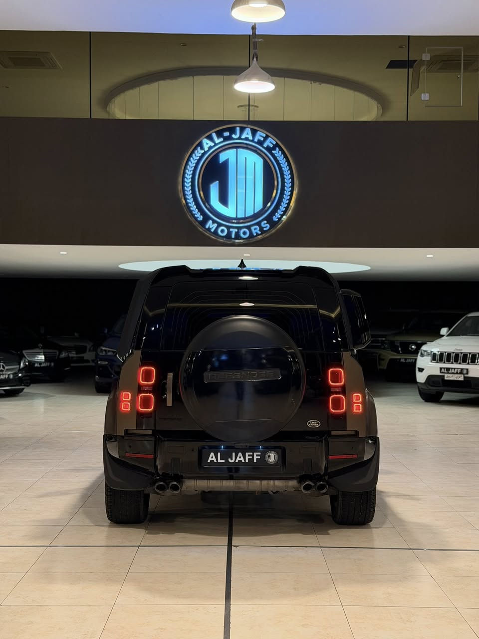 السلام عليكم
لاند روفر دفندر ٢٠٢١ خليجي شركة سردار مواصفات السيارة بانوراما وكشنات تدفية وتبريد وكامرات ٣٦٠ درجة وبصمة وكيج ديجتال ولايت led السيارة مغلفة ppf مات ومصروف عليهة هواية اضافات وبيهة خريطة العراق وماشية ٣١ الف
وبيهة ٣ قطع ونص صبغ بدون حادث بدون دواخل بدون ايرباك
السعر المطلوب :٤٣٥ ورقة
العنوان:سليمانية المعارض الجديدة( الجاف موتورز)
للأستفسار:***********
