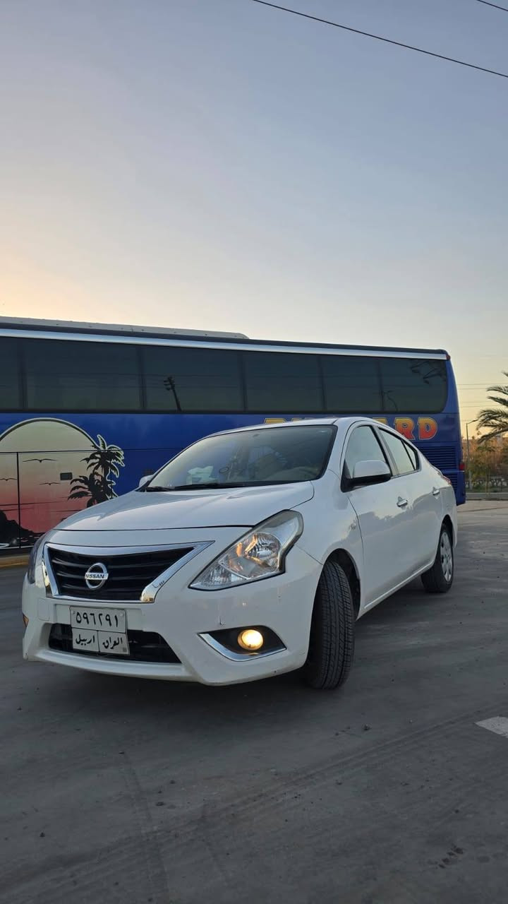 نيسان صني موديل 2020 ماشيه ٧٨ الف ويل ١٥ السياره بيه بارد قطعتين وباب خلف السايق بيه شبرين صبغ سياره حلوه ونضيفهه السعر ١٠٤ وبيه مجال بصيط باتري جديد وتخم تاير*********** النجف, العراق

