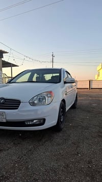 اكسنت للبيع موديل ٢٠١١ كير و محرك خير من الله و تبريد و تدفئة شغالة بد...