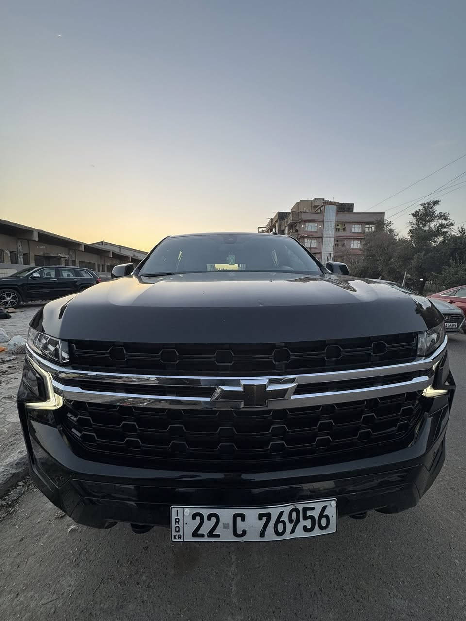 السلام عليكم للبيع تاهو خليجي وكاله المنصور
موديل LS PLUS 2022
مكفول كفالة عامه فقط الداعميه الخلفيه بيها صبغ قليل 
السياره مغلفه PPF
ثلاجة
تشغيل عن بعد
رادار امامي وخلفي وجانبي 360 درجة
نقط عمياء 
هاندبريك بصمة
كامرة 
شاشة انظمة كار بلي واندوريد 
مانع تصادم
تحديد مسار 
داتا شو تنبيه عند الاقتراب من اي شي 
لدد امامي وخلفي 
ويل حجم 22
باقي مواصفات التاهو معروفة
ماشية 78 الف جديدة بمعنى الكلمة
الرقم اربيل باسمي شرط التحويل 
السعر : 40.000$ وبيها مجال 
للاستفسار ***********📞

