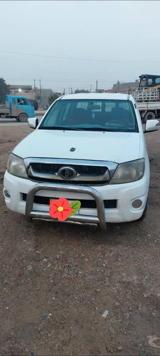 السلام عليكم سياره فلونزه ١٠ للبيع رقم بغداد مشروع وطني مكان السياره بغداد السعر ١٥٥ وبيها مجال بصيط مكلف بل نشر الاستفسار هذا رقم صاحبها ***********  شاصي ١٩ 
*********** واتساب
