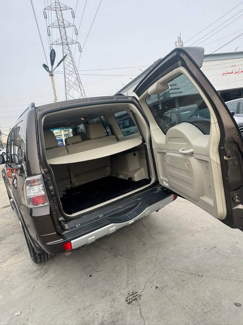 شيء تحفه و بلاش ٢١٩ ورقة 🔥🔥💣💣

باجيرو موديل ٢٢ خليجي كفالة عامه حتى دعاميات شرط فحص 

محرك ٦ سلندر ٣٨٠٠ ممفتوح برغي … ماشيه ٩٠ الف حقيقي‼️

سيارة بسمي شخصي تحويل وكالة حاضر 

مواصفات// فتحة. كشنات جلد و كهرباء. شاشة و كاميرا. 

مرايه كهربائي. حساس. فور ويل. تبريد مركزي. ويل كبير. 

زينون. تحديد سرعة. تحكم ستيرن… 

لون مميز قهوائي… 

سيارة على وضع شركة 

٢ سويج كتلوجات بلادي 

مكان سيارة اربيل// *********** ☎️☎️ واتساب موجود أربيل, العراق
