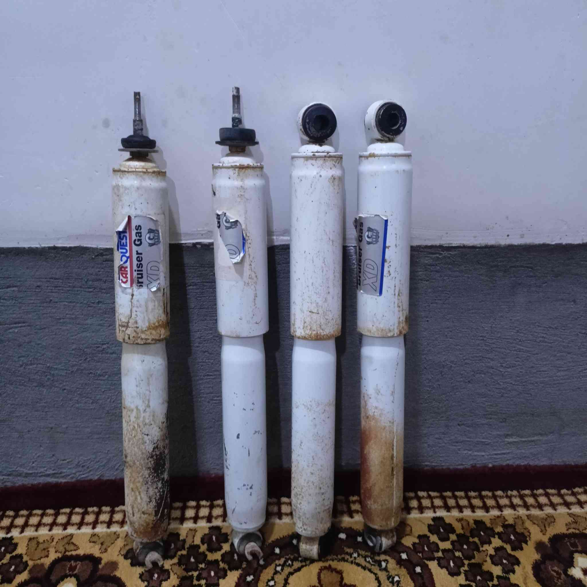 سلام عليكم دبلات  مال جيب كصه شقالات شرط السعر 90  ***********.  *********** مكاني صلاح الدين الشركاط   الخضرانيه
