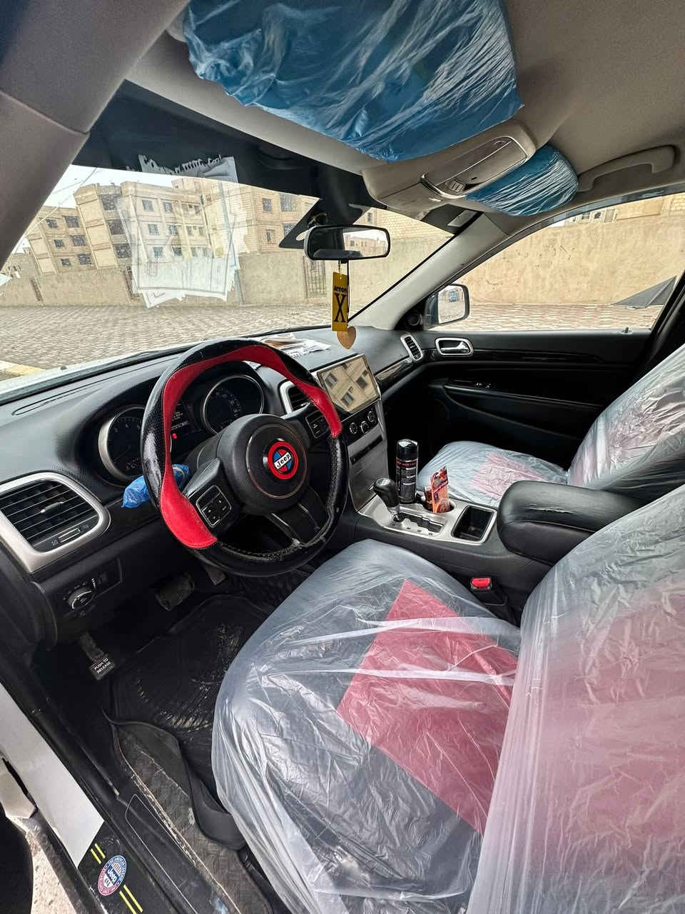 للبيع او مراوس كامري ١٧/١٦ 
جيب ١٣ وارد امريكي 
بيها بارد بلجاملق الامامي فقط 
السيارة نظيفة 
المكان تكريت 
للاتصال ***********

